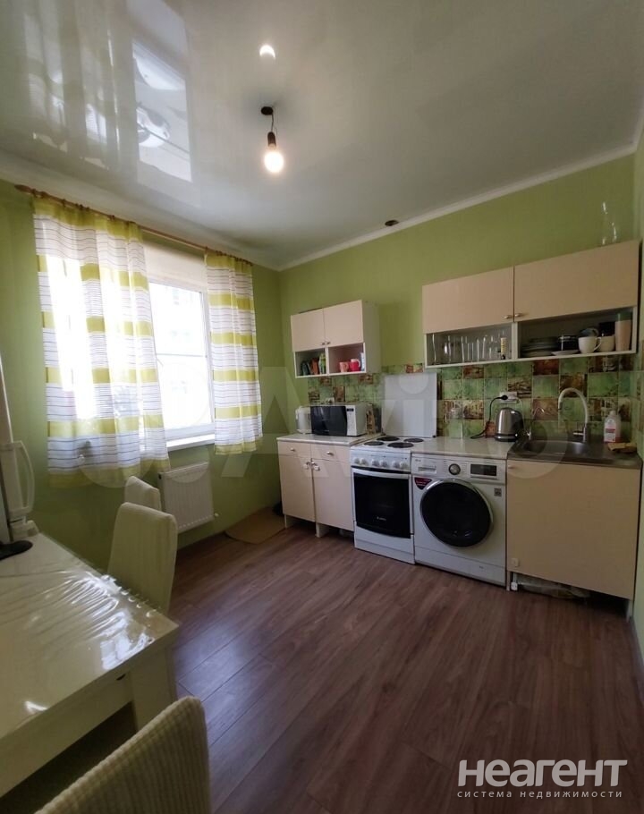 Продается 1-комнатная квартира, 38,7 м²