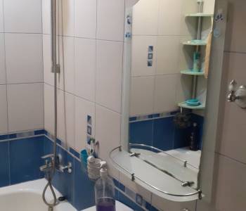 Сдается Многокомнатная квартира, 80 м²