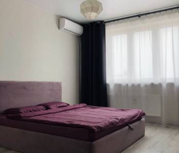 Сдается 1-комнатная квартира, 38 м²