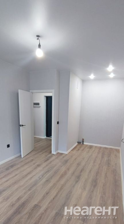 Продается 1-комнатная квартира, 36,3 м²