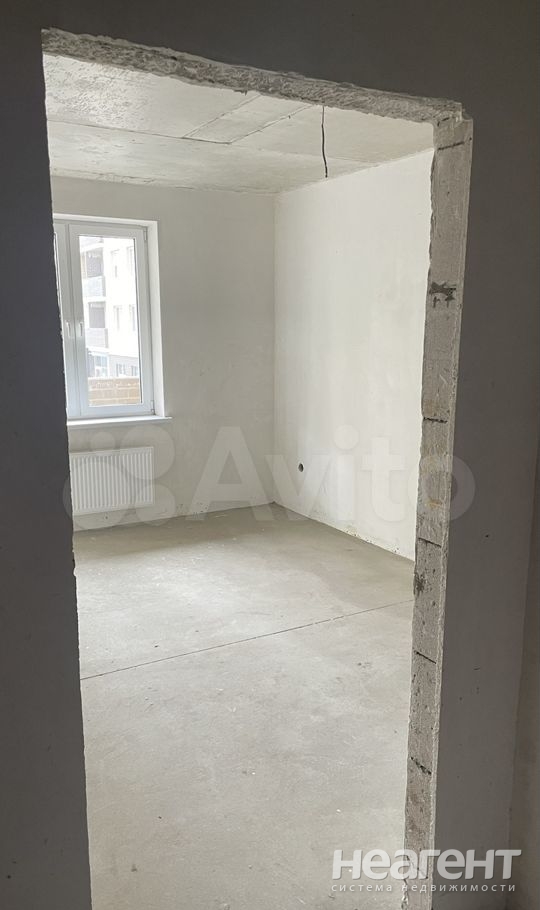 Продается 1-комнатная квартира, 24,7 м²