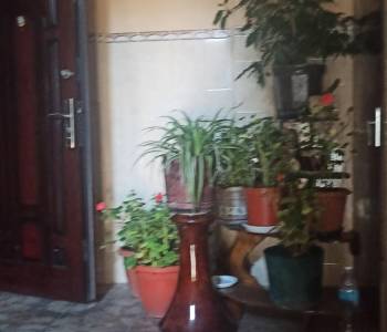 Продается Многокомнатная квартира, 60 м²