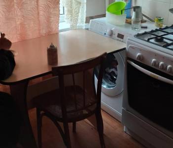 Продается Многокомнатная квартира, 60 м²