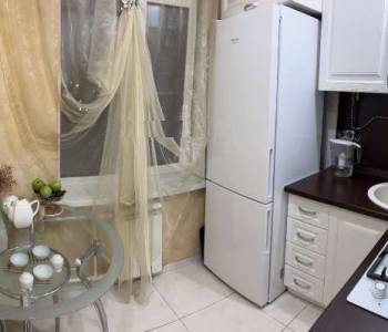 Продается 3-х комнатная квартира, 56 м²