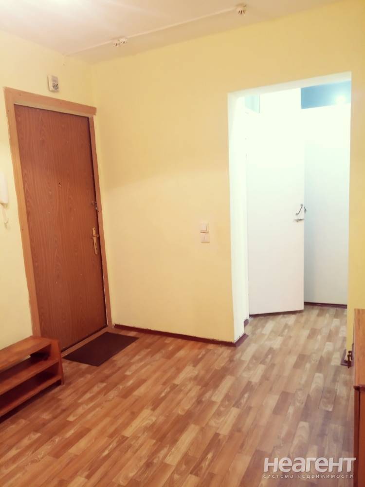 Сдается 2-х комнатная квартира, 57 м²