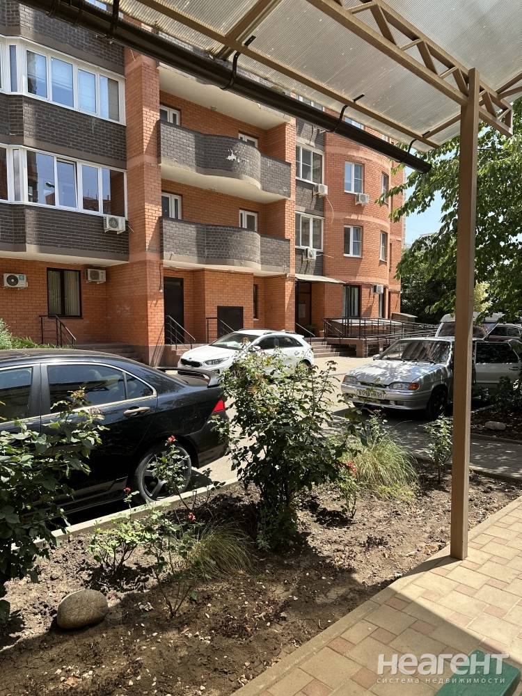 Продается 1-комнатная квартира, 47,3 м²