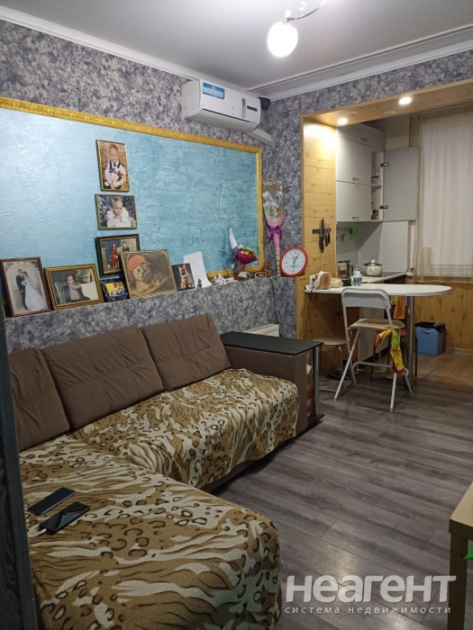 Продается 1-комнатная квартира, 32 м²