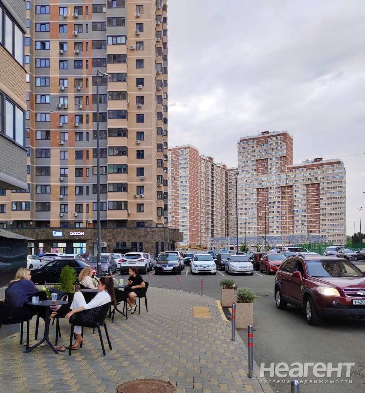 Продается 1-комнатная квартира, 48,5 м²