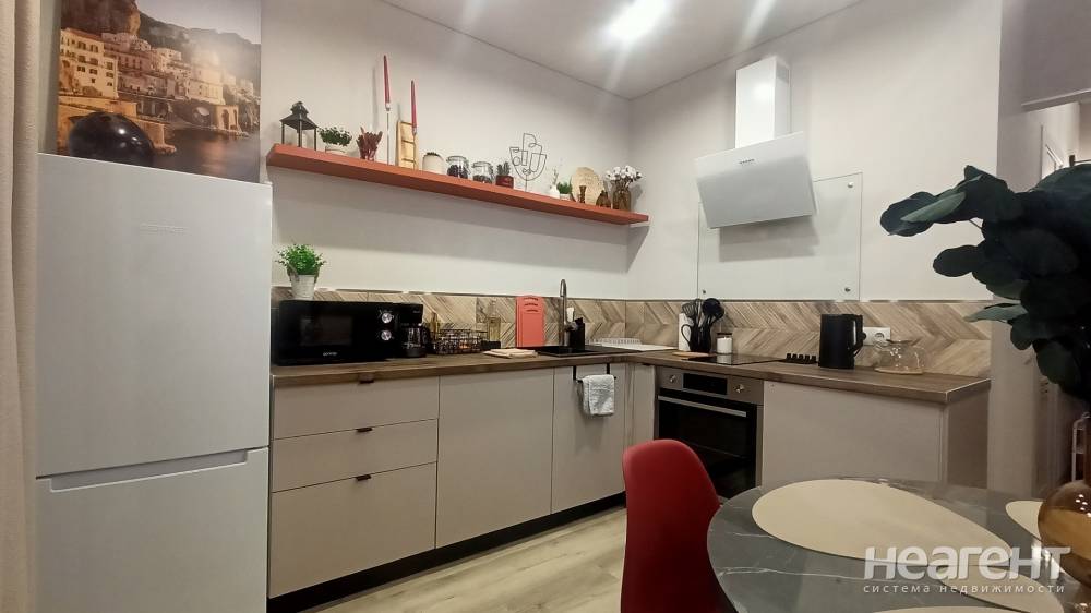 Сдается 1-комнатная квартира, 39 м²