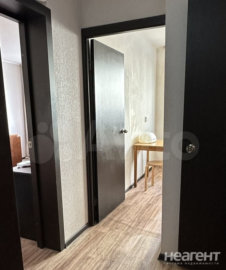 Продается 1-комнатная квартира, 37,6 м²