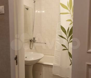 Сдается Многокомнатная квартира, 67,9 м²