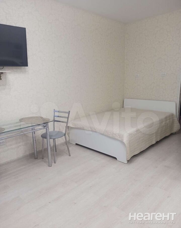 Продается 1-комнатная квартира, 30 м²