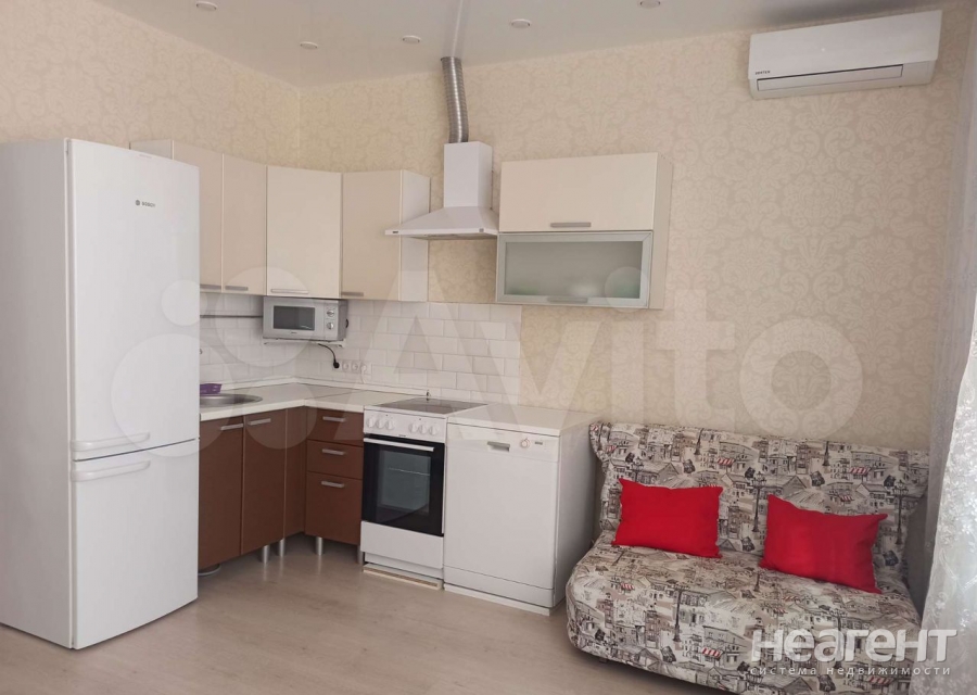 Продается 1-комнатная квартира, 30 м²