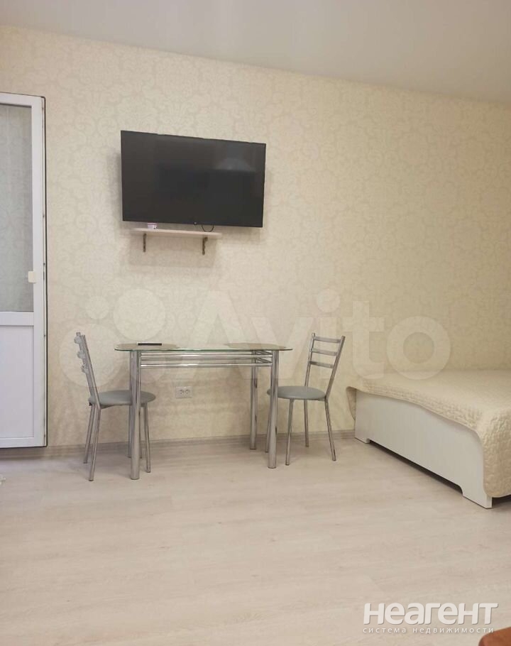 Продается 1-комнатная квартира, 30 м²