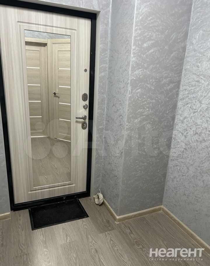 Продается 1-комнатная квартира, 34 м²