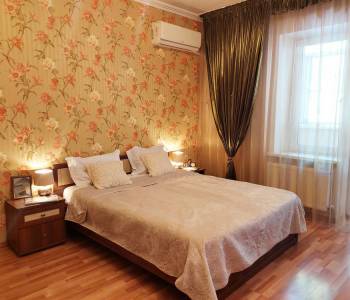 Сдается 1-комнатная квартира, 50 м²