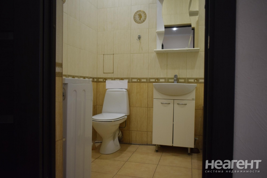 Продается 2-х комнатная квартира, 56 м²