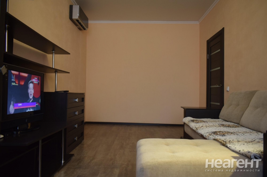 Продается 2-х комнатная квартира, 56 м²