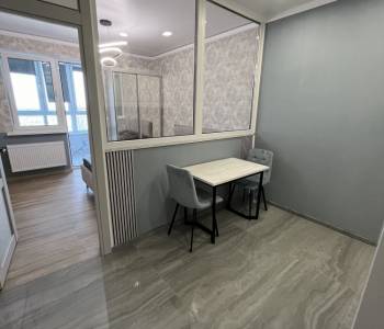 Продается 1-комнатная квартира, 32 м²