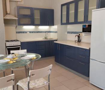 Сдается 1-комнатная квартира, 50 м²