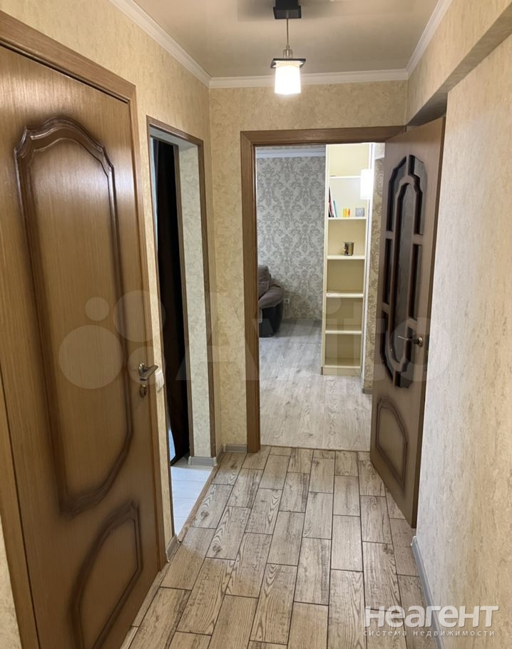 Продается 1-комнатная квартира, 44 м²