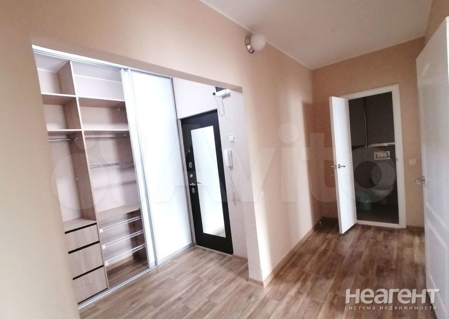 Продается 2-х комнатная квартира, 63,5 м²