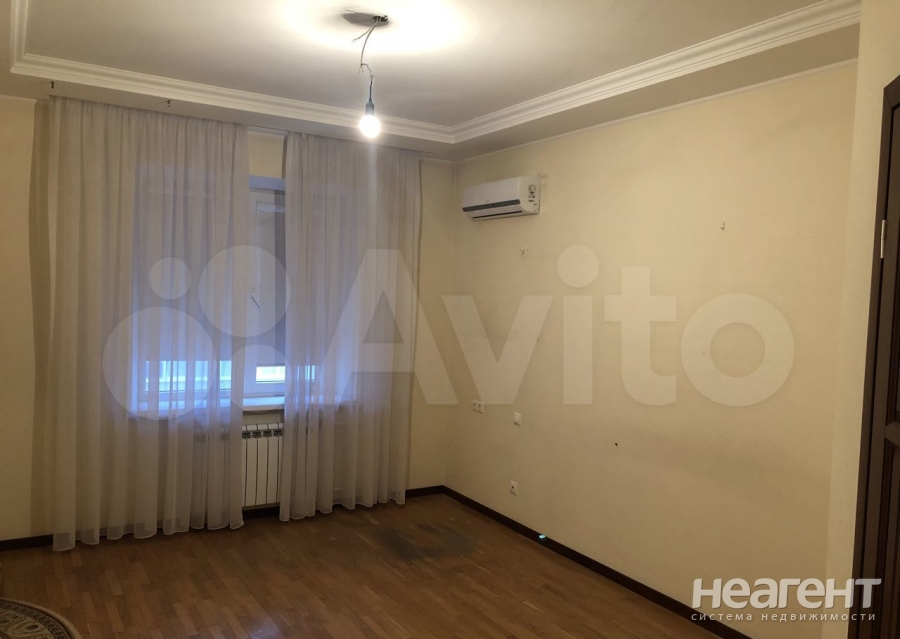 Продается 3-х комнатная квартира, 110 м²