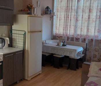 Продается 1-комнатная квартира, 41,8 м²