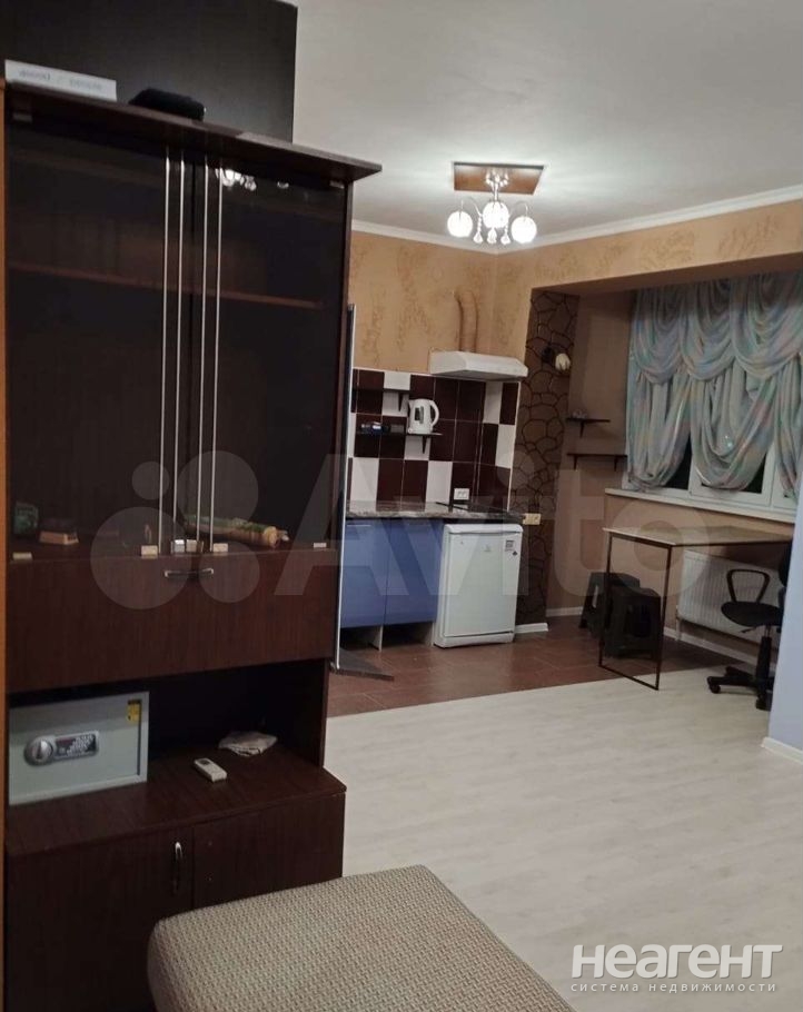 Продается 1-комнатная квартира, 30 м²