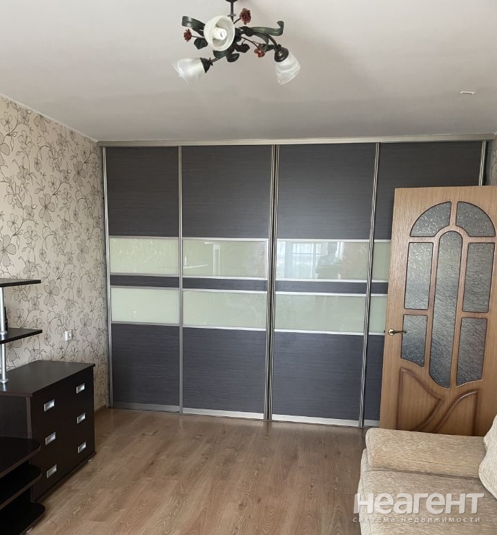 Продается 2-х комнатная квартира, 57 м²