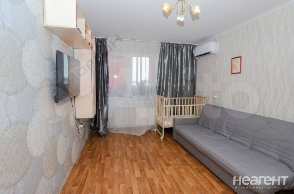 Продается 3-х комнатная квартира, 57 м²