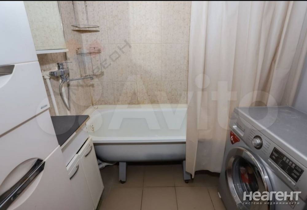 Продается 3-х комнатная квартира, 57 м²