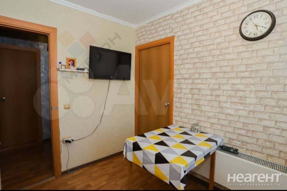 Продается 3-х комнатная квартира, 57 м²