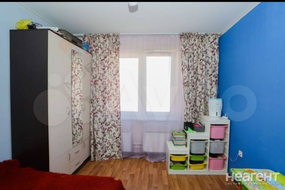 Продается 3-х комнатная квартира, 57 м²