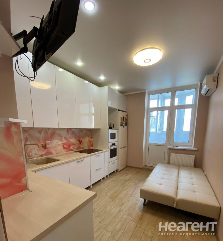 Продается 2-х комнатная квартира, 58,6 м²