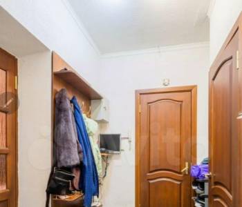 Продается 1-комнатная квартира, 42,2 м²