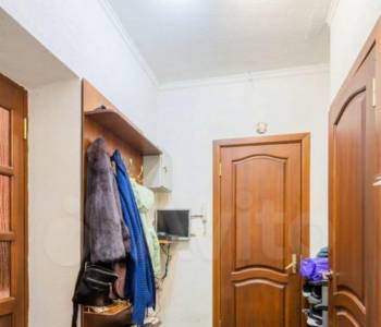 Продается 1-комнатная квартира, 42,2 м²