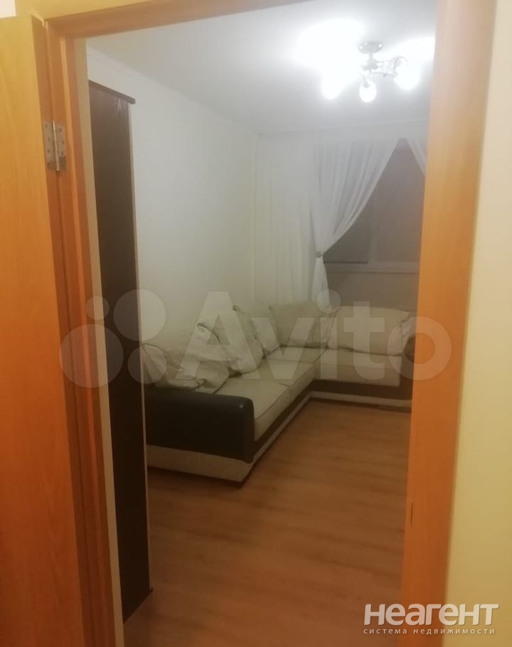 Продается 1-комнатная квартира, 45 м²