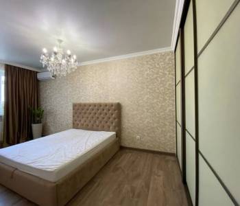 Продается 2-х комнатная квартира, 58 м²