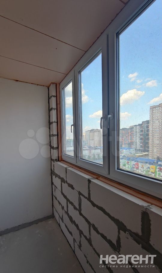 Продается 1-комнатная квартира, 42,1 м²