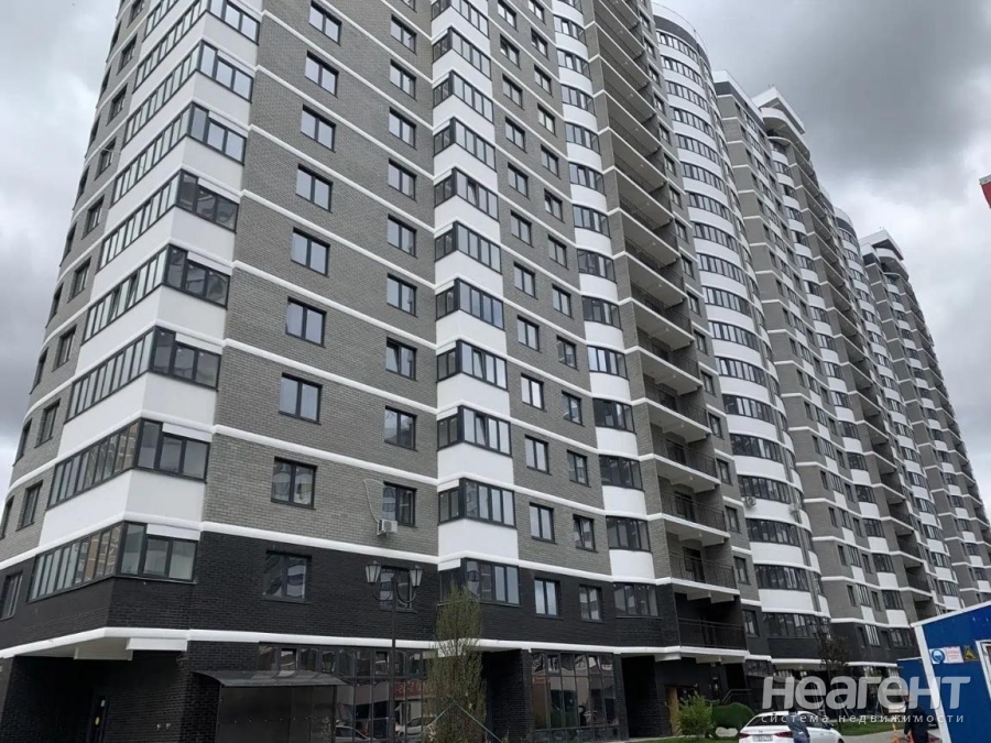 Продается 3-х комнатная квартира, 95,9 м²