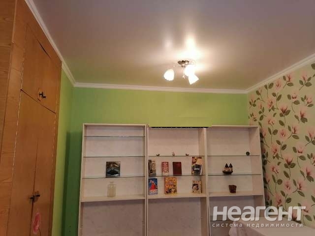 Продается 1-комнатная квартира, 39 м²