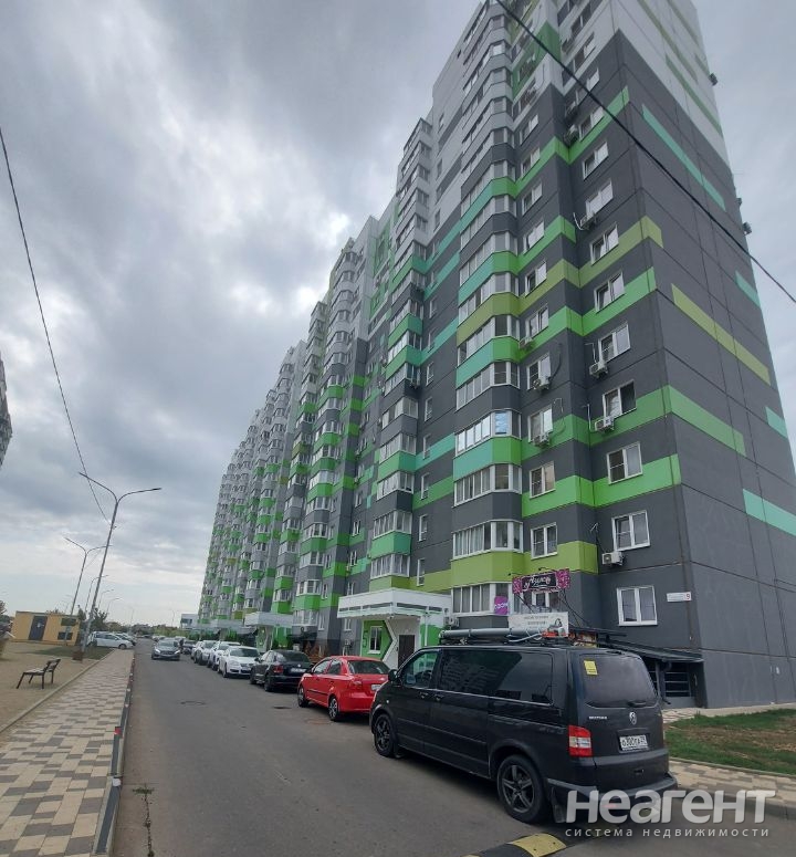 Продается 1-комнатная квартира, 37,5 м²