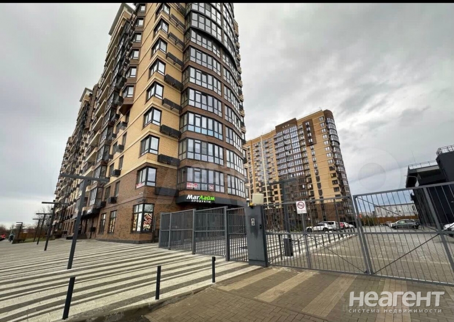 Продается 2-х комнатная квартира, 64 м²