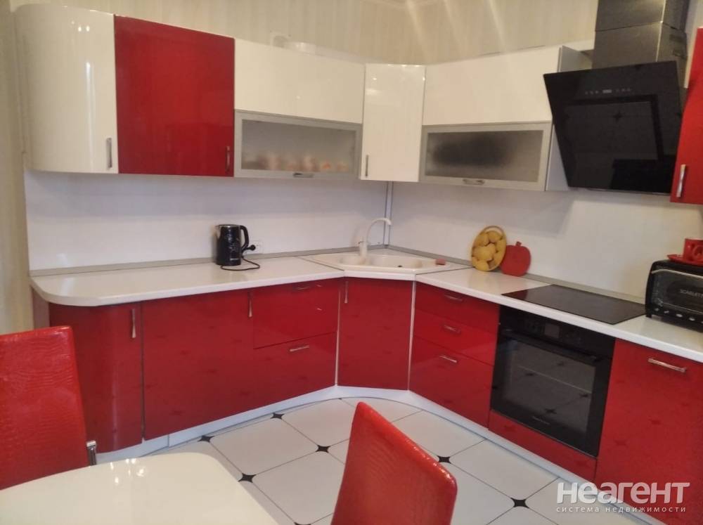 Продается 3-х комнатная квартира, 82 м²