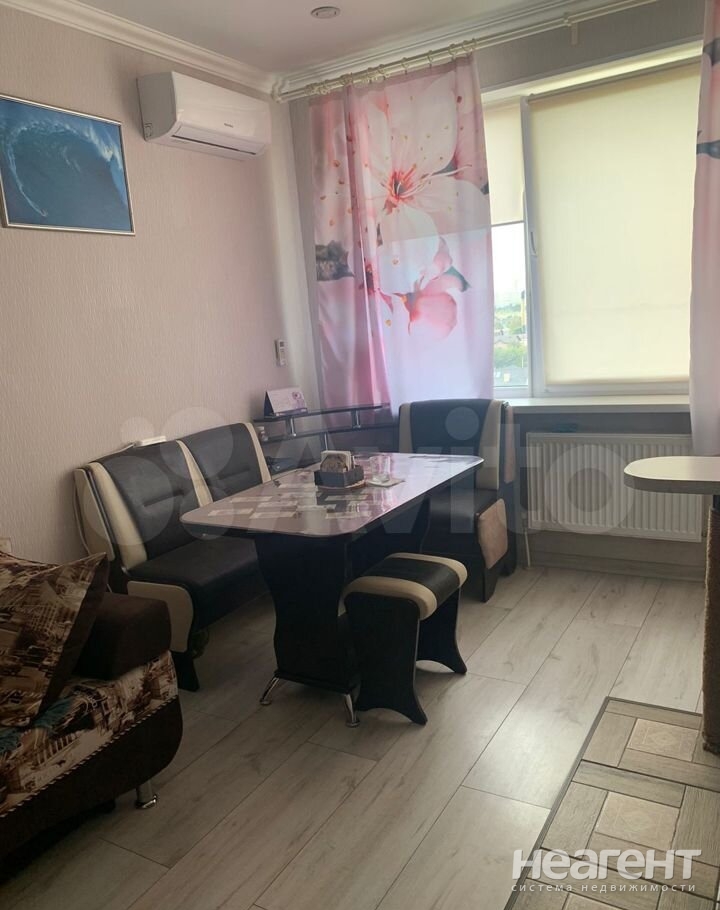 Продается 1-комнатная квартира, 35,3 м²