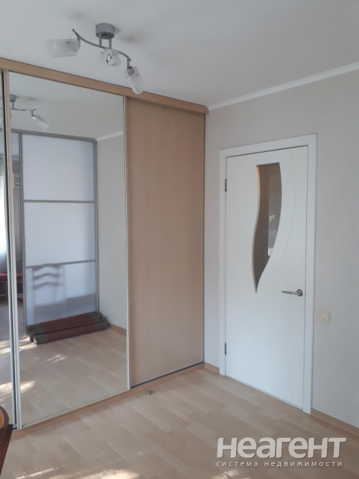 Сдается 1-комнатная квартира, 32 м²