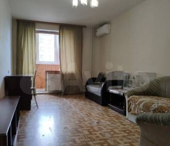 Продается 1-комнатная квартира, 43,3 м²