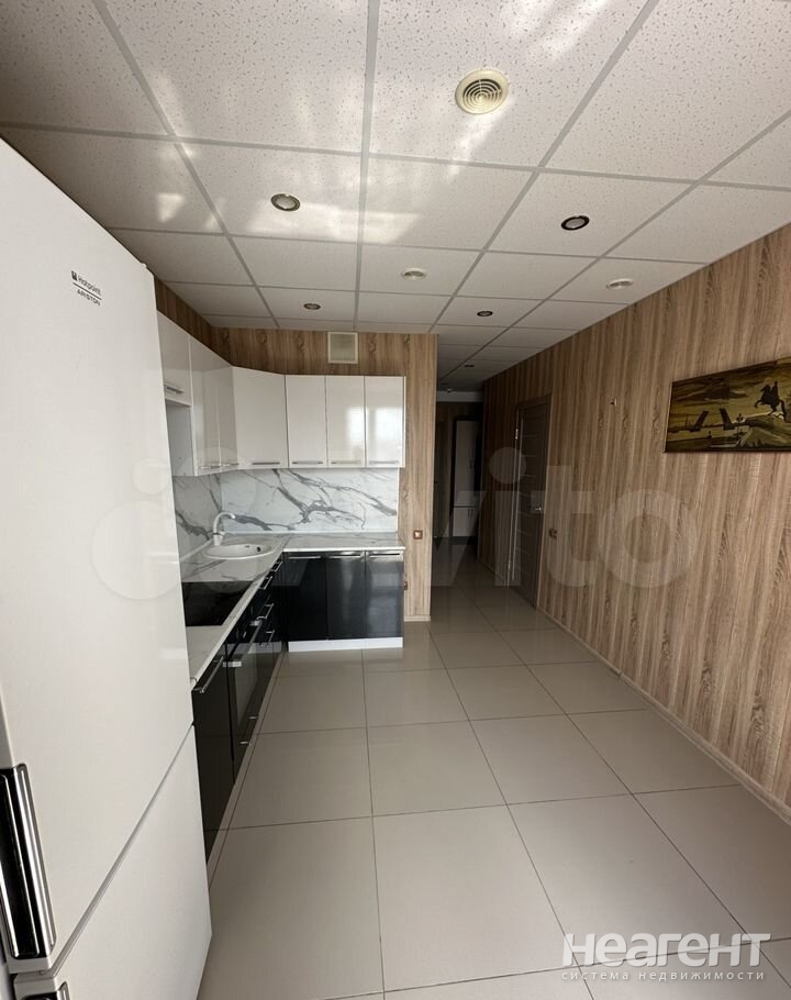 Продается 2-х комнатная квартира, 62 м²