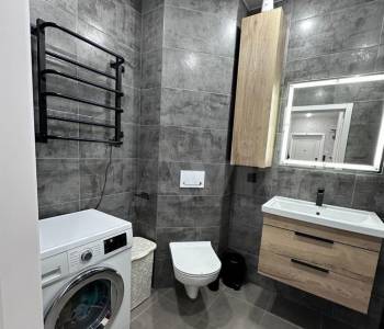 Продается 2-х комнатная квартира, 70 м²